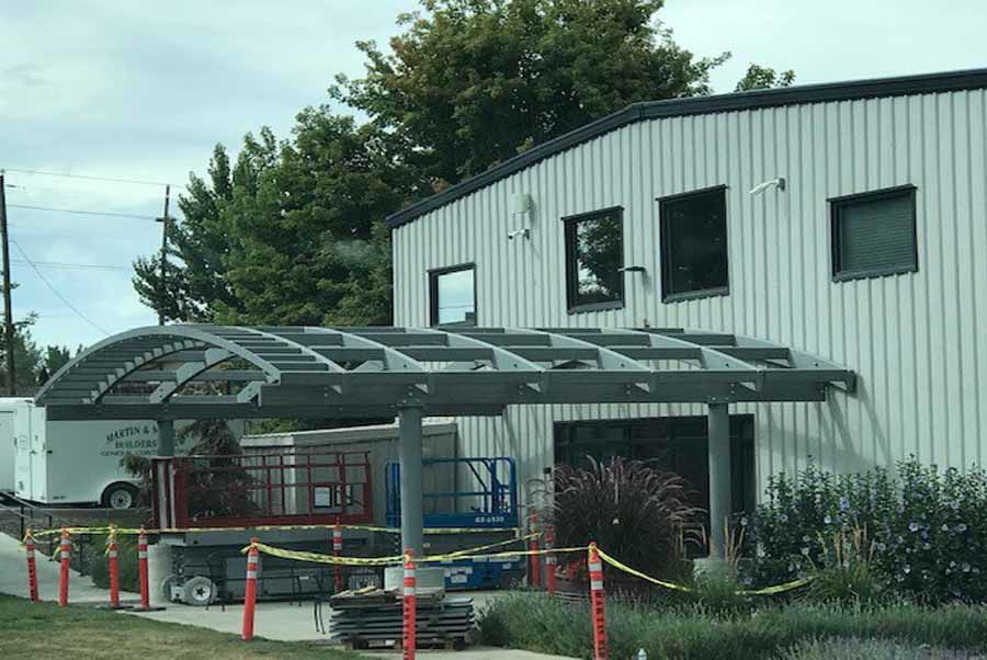 Curved Steel Canopy at the Calvary Chapel in Ontario, Oregon